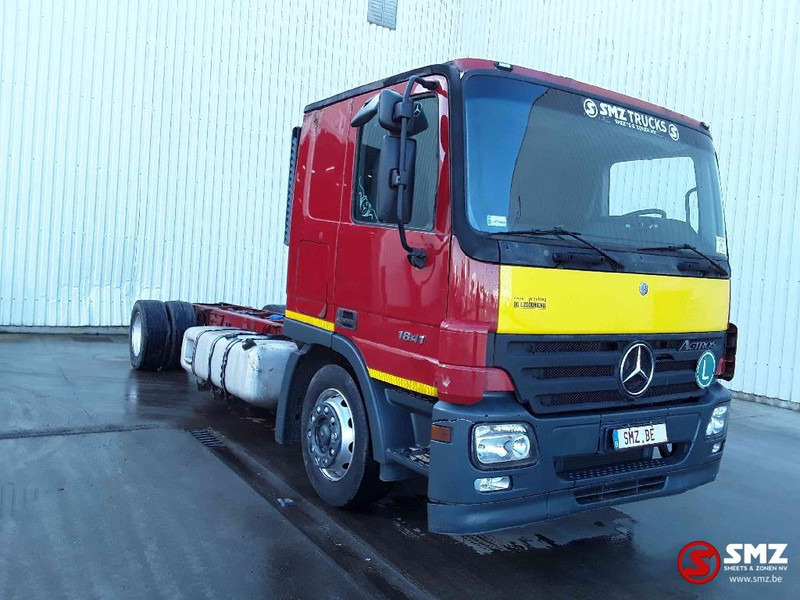 Mercedes-Benz Actros 1841 - Φορτηγό σασί: φωτογραφία 1 Mercedes-Benz Actros 1841 - Φορτηγό σασί: φωτογραφία 1