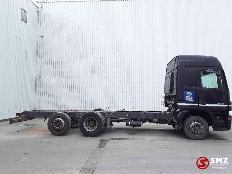 Mercedes-Benz Actros 2536 - Φορτηγό σασί: φωτογραφία 4 Mercedes-Benz Actros 2536 - Φορτηγό σασί: φωτογραφία 4