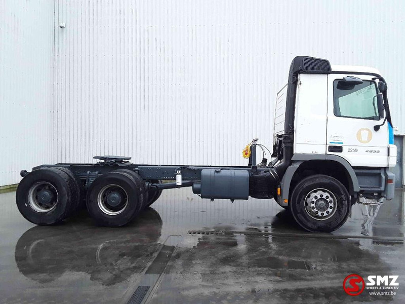 Mercedes-Benz Actros 2632 Eps lames -steel - Τράκτορας: φωτογραφία 4 Mercedes-Benz Actros 2632 Eps lames -steel - Τράκτορας: φωτογραφία 4