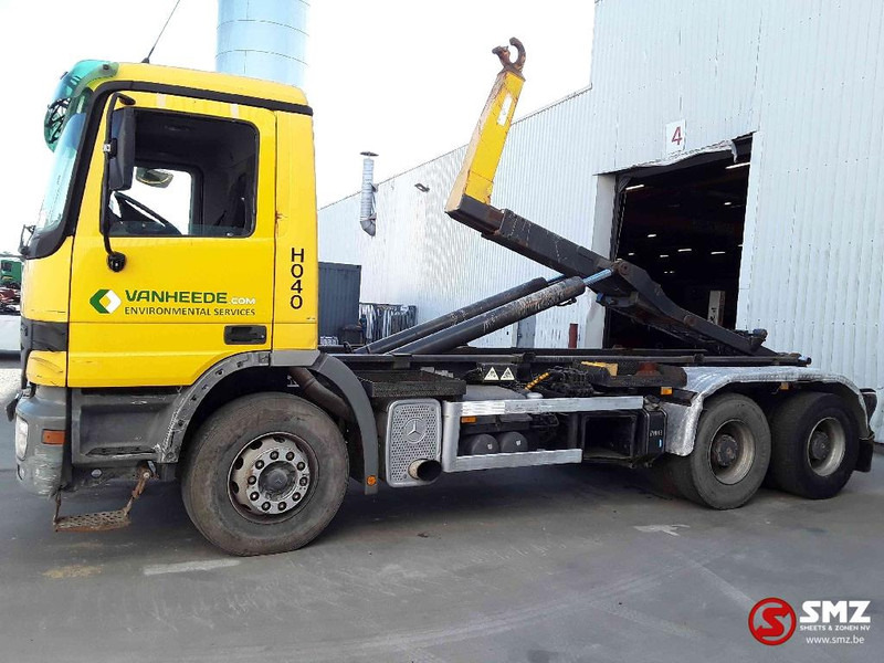 Mercedes-Benz Actros 2636 6x4 steel lames 3x - Φορτηγό μεταφοράς εμπορευματοκιβωτίων/ Κινητό αμάξωμα: φωτογραφία 5 Mercedes-Benz Actros 2636 6x4 steel lames 3x - Φορτηγό μεταφοράς εμπορευματοκιβωτίων/ Κινητό αμάξωμα: φωτογραφία 5