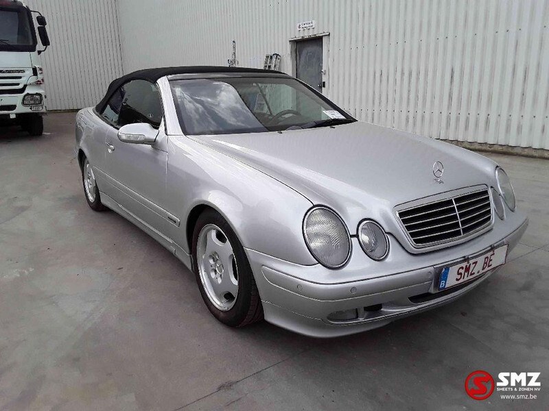Mercedes-Benz CLK-Klasse 200 - Αυτοκίνητο: φωτογραφία 1 Mercedes-Benz CLK-Klasse 200 - Αυτοκίνητο: φωτογραφία 1