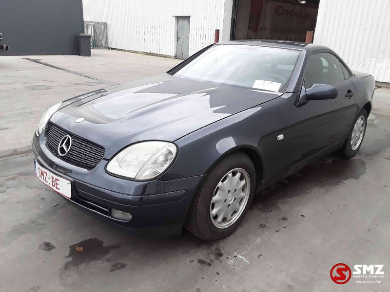 Mercedes-Benz SLK SLK200 - Αυτοκίνητο: φωτογραφία 3 Mercedes-Benz SLK SLK200 - Αυτοκίνητο: φωτογραφία 3