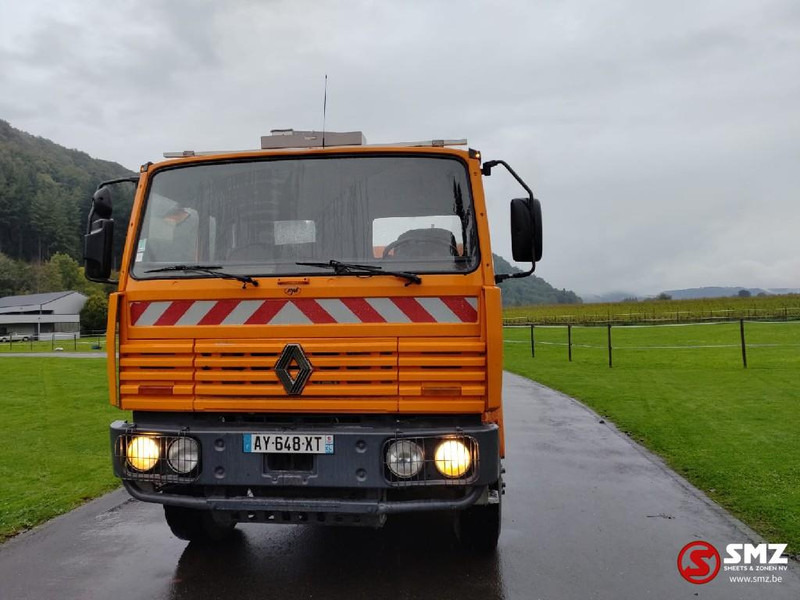 Renault G 230 - Φορτηγό ανατρεπόμενο: φωτογραφία 2 Renault G 230 - Φορτηγό ανατρεπόμενο: φωτογραφία 2