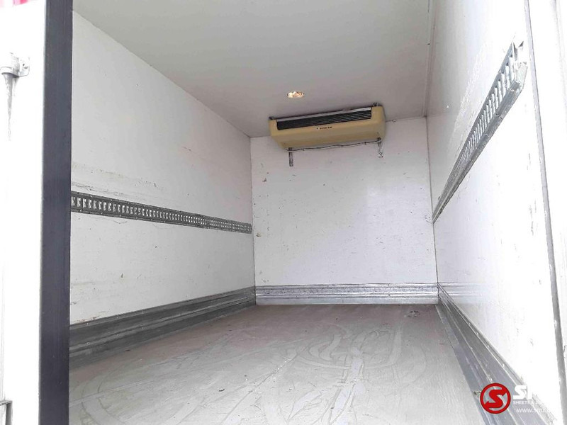 Φορτηγό ψυγείο Renault Midliner 220 Thermoking v500 Max: φωτογραφία 12 Φορτηγό ψυγείο Renault Midliner 220 Thermoking v500 Max: φωτογραφία 12