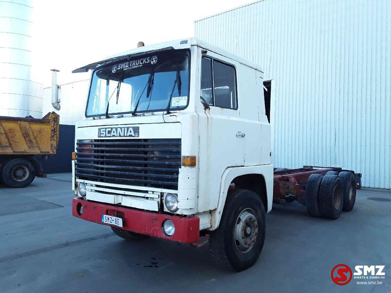 Scania 111 6x2 super lames - Φορτηγό σασί: φωτογραφία 3 Scania 111 6x2 super lames - Φορτηγό σασί: φωτογραφία 3