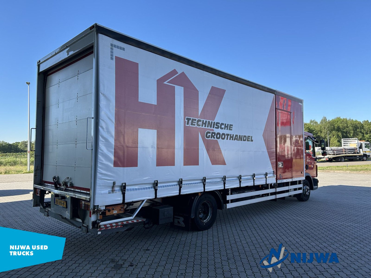 MAN TGL 12.180 4x2 Roldeur + Laadklep - Φορτηγό μουσαμάς: φωτογραφία 3 MAN TGL 12.180 4x2 Roldeur + Laadklep - Φορτηγό μουσαμάς: φωτογραφία 3