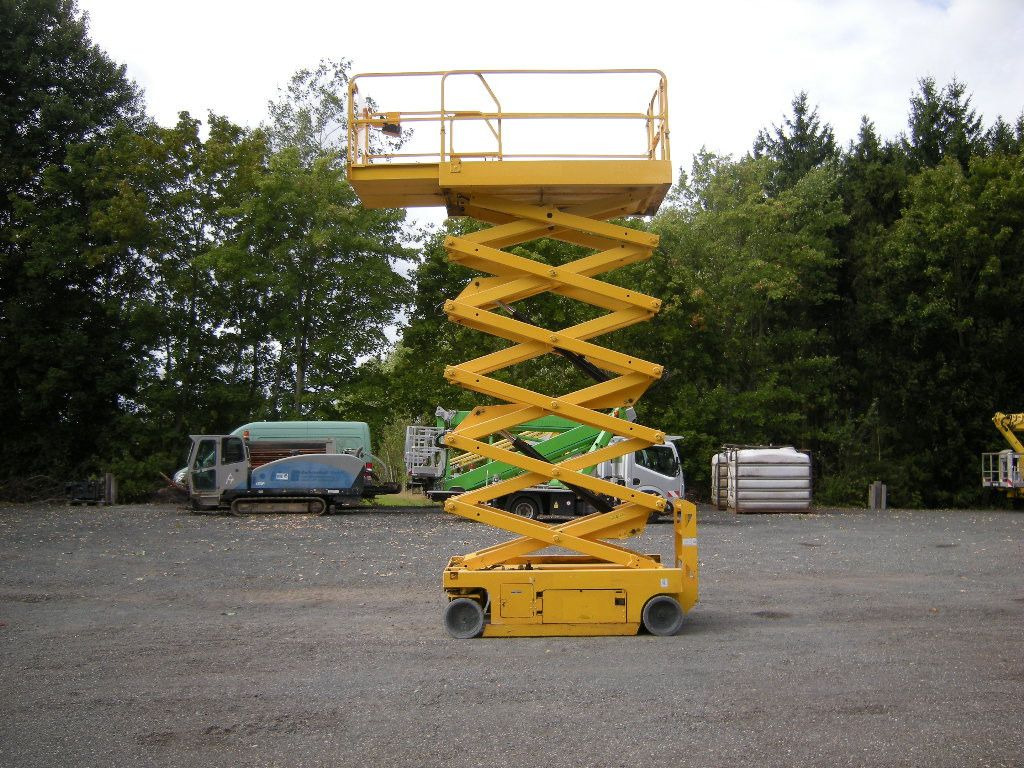 Genie GS 4047 Scherenarbeitsbühne Genie 14 m - Φορτηγό με εναέρια πλατφόρμα: φωτογραφία 3 Genie GS 4047 Scherenarbeitsbühne Genie 14 m - Φορτηγό με εναέρια πλατφόρμα: φωτογραφία 3