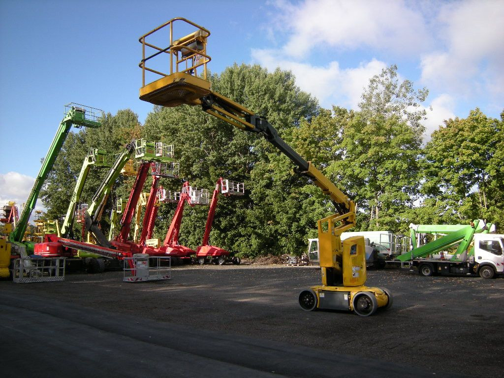 Haulotte HA12CJ+ , AH 12m, Korbarm drehbar - Φορτηγό με εναέρια πλατφόρμα: φωτογραφία 5 Haulotte HA12CJ+ , AH 12m, Korbarm drehbar - Φορτηγό με εναέρια πλατφόρμα: φωτογραφία 5