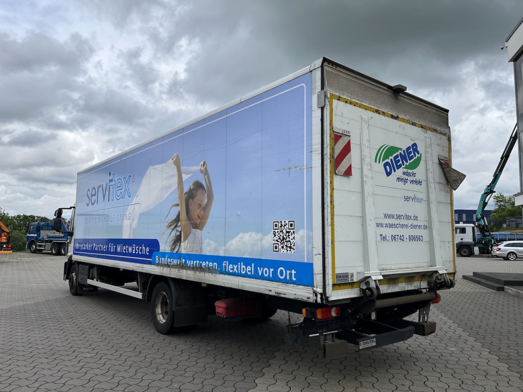 Iveco Koffer 8,80 m + Ladebordwand 1,5t - Επαγγελματικό αυτοκίνητο κόφα: φωτογραφία 1 Iveco Koffer 8,80 m + Ladebordwand 1,5t - Επαγγελματικό αυτοκίνητο κόφα: φωτογραφία 1