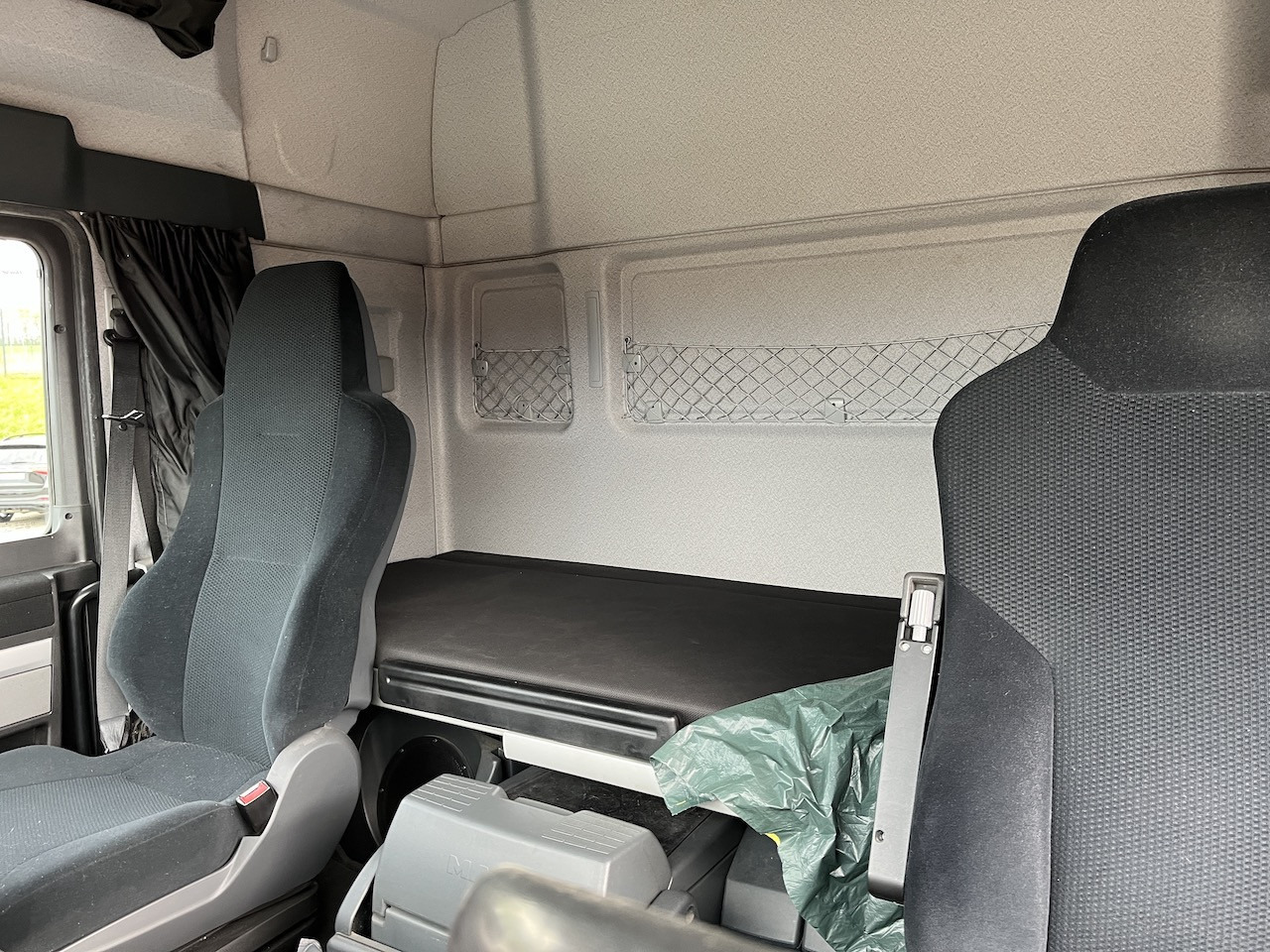 MAN TGX 26.480 6x2 Atlas 145.2 Kran Baustoff AHK - Φορτηγό με ανοιχτή καρότσα, Φορτηγό με γερανό: φωτογραφία 4 MAN TGX 26.480 6x2 Atlas 145.2 Kran Baustoff AHK - Φορτηγό με ανοιχτή καρότσα, Φορτηγό με γερανό: φωτογραφία 4