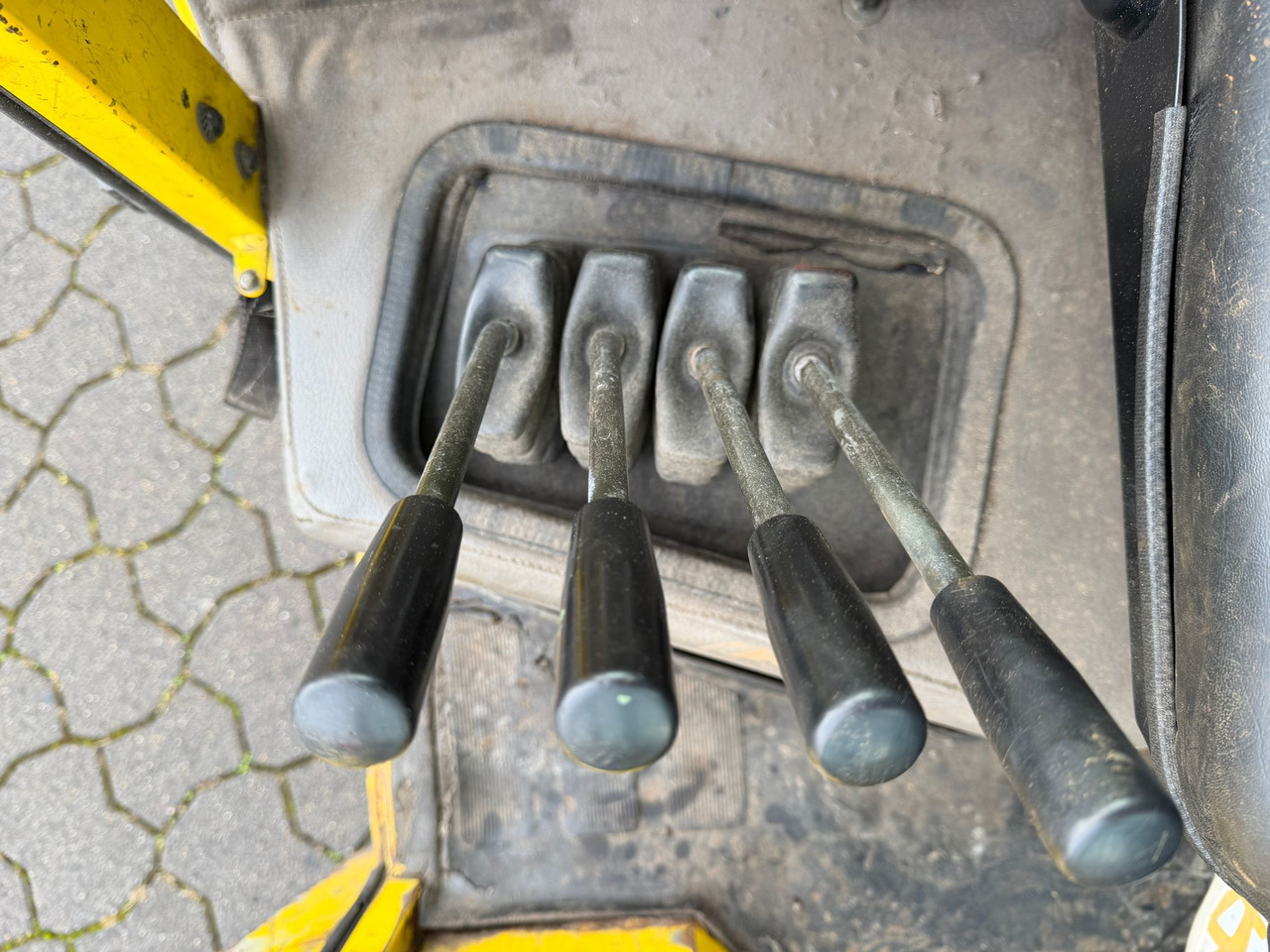 Manitou MSI 30 D - Περονοφόρο όχημα: φωτογραφία 3 Manitou MSI 30 D - Περονοφόρο όχημα: φωτογραφία 3