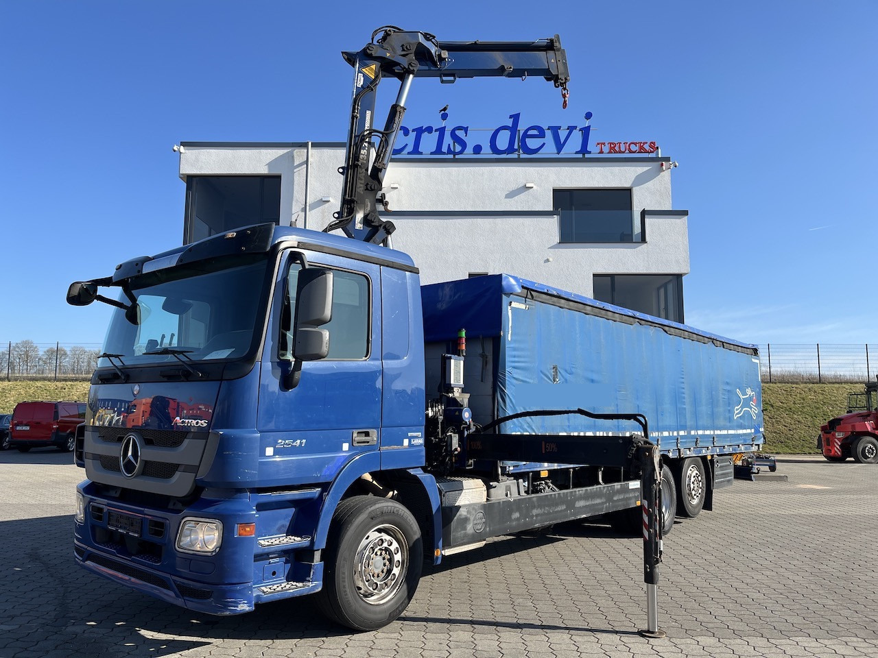 Mercedes-Benz 2541 6x2 Atlas 135.2E Pritsche 8,20 m Ausziehbar - Φορτηγό μουσαμάς, Φορτηγό με γερανό: φωτογραφία 1 Mercedes-Benz 2541 6x2 Atlas 135.2E Pritsche 8,20 m Ausziehbar - Φορτηγό μουσαμάς, Φορτηγό με γερανό: φωτογραφία 1