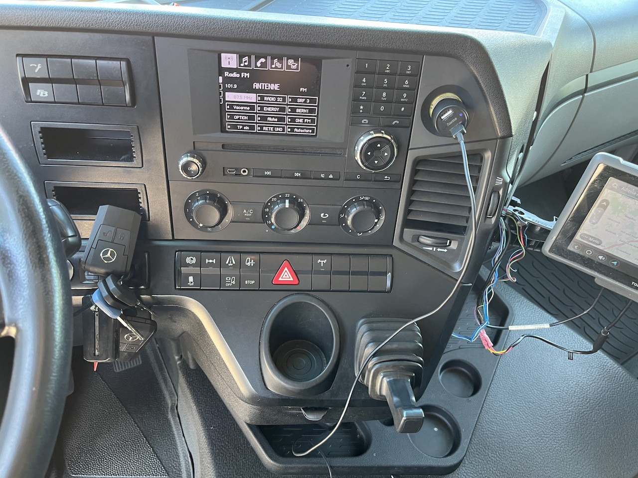 Mercedes-Benz Antos 1840 4x4 HAD LBW Kühlung Flüssigstickstoff - Φορτηγό ψυγείο: φωτογραφία 2 Mercedes-Benz Antos 1840 4x4 HAD LBW Kühlung Flüssigstickstoff - Φορτηγό ψυγείο: φωτογραφία 2