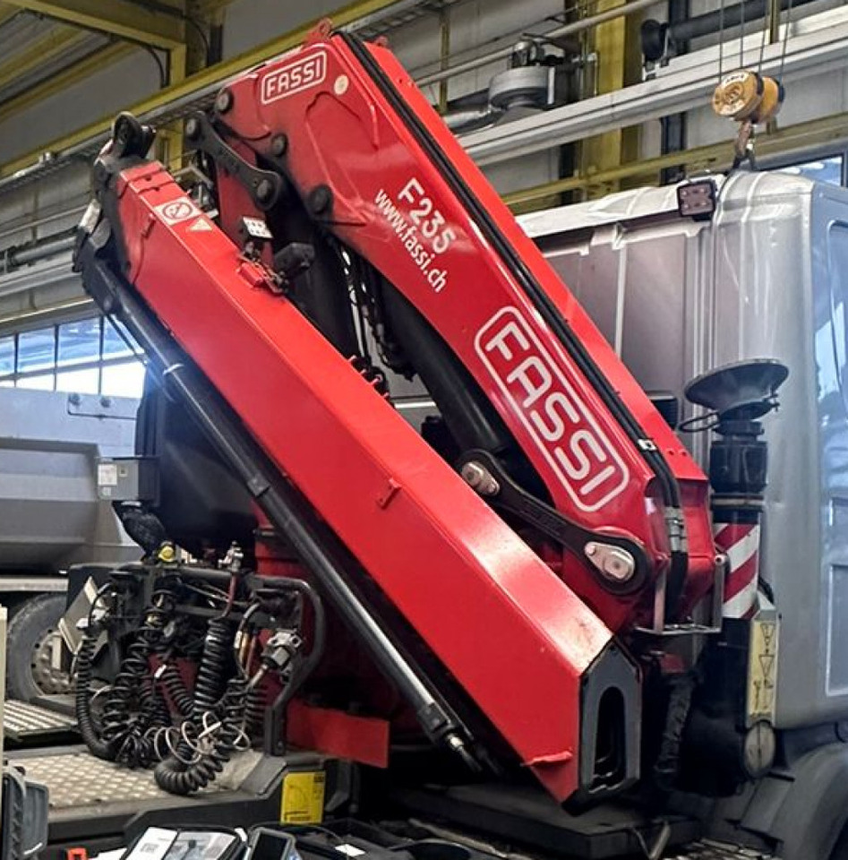Palfinger FASSI F 235 A.2.23 Kran + Funk - Γερανός παπαγάλος: φωτογραφία 4 Palfinger FASSI F 235 A.2.23 Kran + Funk - Γερανός παπαγάλος: φωτογραφία 4