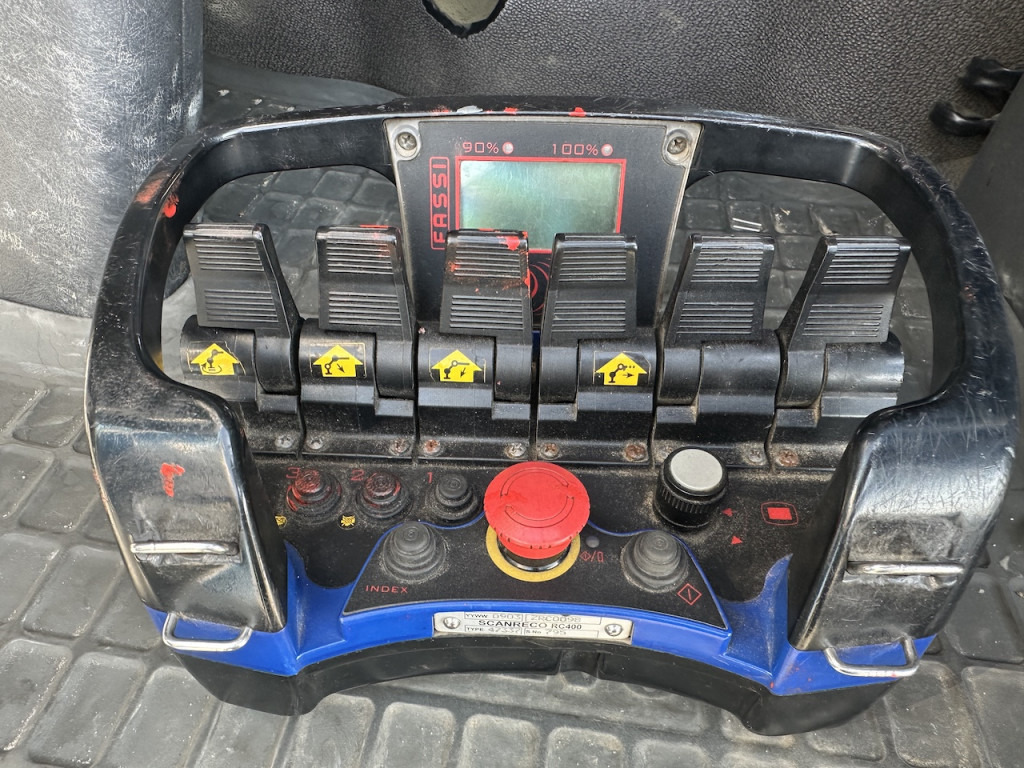 Volvo FM 440 6x2 Fassi 155 Liftachse - Φορτηγό: φωτογραφία 5 Volvo FM 440 6x2 Fassi 155 Liftachse - Φορτηγό: φωτογραφία 5