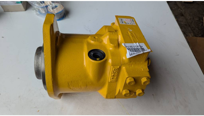 Komatsu D65PX-15 - HYDRAULIC MOTOR ASSY - 708-7L-00040 - Μπουλντόζα: φωτογραφία 1 Komatsu D65PX-15 - HYDRAULIC MOTOR ASSY - 708-7L-00040 - Μπουλντόζα: φωτογραφία 1
