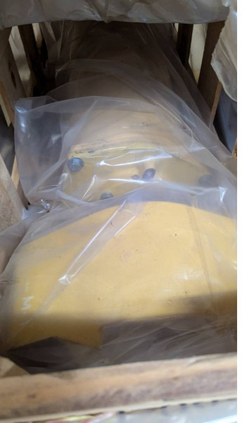 Komatsu D85PX-18 -SPRING ASSY - 154-30-00281 - Πλαίσιο/ Σασί για Κατασκευή μηχανήματα: φωτογραφία 3 Komatsu D85PX-18 -SPRING ASSY - 154-30-00281 - Πλαίσιο/ Σασί για Κατασκευή μηχανήματα: φωτογραφία 3