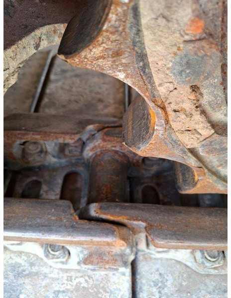 Ερπυστριοφόρος εκσκαφέας Komatsu PC240LC-10: φωτογραφία 13