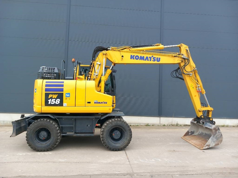 Komatsu PW158-11 MUDGUARDS - Παρελκόμενα για Κατασκευή μηχανήματα: φωτογραφία 5 Komatsu PW158-11 MUDGUARDS - Παρελκόμενα για Κατασκευή μηχανήματα: φωτογραφία 5
