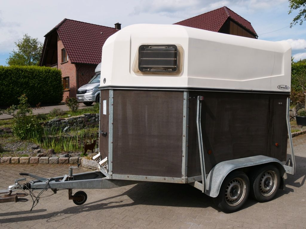 Böckmann Cavallo  - Τρέιλερ μεταφοράς αλόγων: φωτογραφία 1 Böckmann Cavallo  - Τρέιλερ μεταφοράς αλόγων: φωτογραφία 1