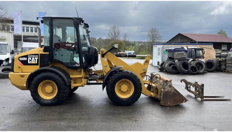 Caterpillar 908 M Klappschaufel+Pal.gabel Schnellwechsl. 908 M 4x4 Klappschaufel+Pal.gabel Schnellwechsl. - Ελαστιχοφόρος φορτωτής: φωτογραφία 1 Caterpillar 908 M Klappschaufel+Pal.gabel Schnellwechsl. 908 M 4x4 Klappschaufel+Pal.gabel Schnellwechsl. - Ελαστιχοφόρος φορτωτής: φωτογραφία 1