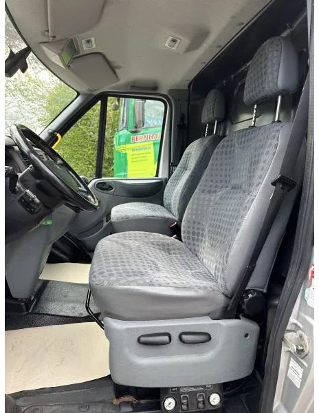 Νέα Ελαφρύ επαγγελματικό Ford Transit 2.5 TDI KA Hoch HEGLA GLAS Luftfederung: φωτογραφία 13