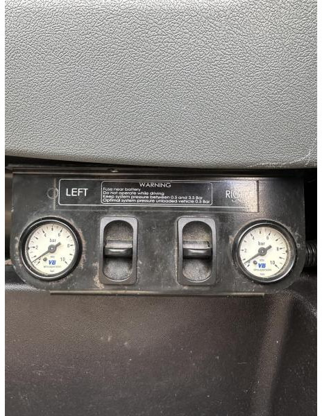 Νέα Ελαφρύ επαγγελματικό Ford Transit 2.5 TDI KA Hoch HEGLA GLAS Luftfederung: φωτογραφία 12