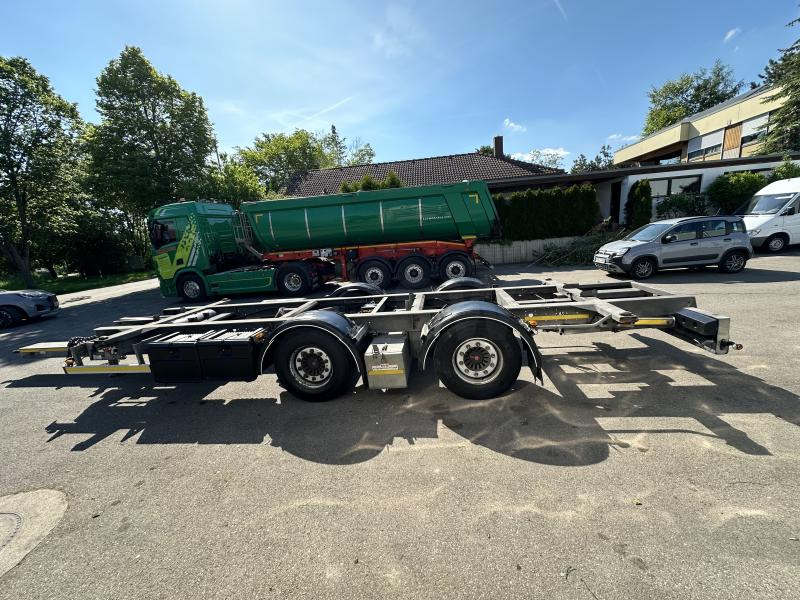 H&W 4 x Tandem Lafette MEGA verzinkt Mitnahmestapl. 7. 3 x Tandem Lafette MEGA verzinkt Mitnahmestapl. 7.82 m - Ρυμούλκα μεταφοράς εμπορευματοκιβωτίων/ Κινητό αμάξωμα: φωτογραφία 1 H&W 4 x Tandem Lafette MEGA verzinkt Mitnahmestapl. 7. 3 x Tandem Lafette MEGA verzinkt Mitnahmestapl. 7.82 m - Ρυμούλκα μεταφοράς εμπορευματοκιβωτίων/ Κινητό αμάξωμα: φωτογραφία 1