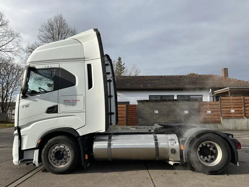 Iveco Stralis S-Way*460*LNG*Retarder*2 Tanks - Τράκτορας: φωτογραφία 2 Iveco Stralis S-Way*460*LNG*Retarder*2 Tanks - Τράκτορας: φωτογραφία 2