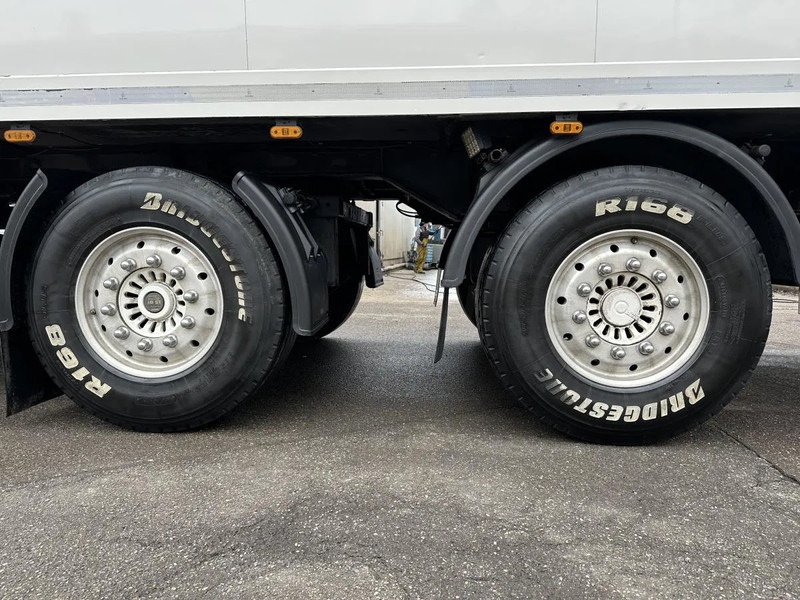 Krone Cool Liner 2 - Achs CITYSATTEL Lenkachse Carrier 1300 TÜV NEU!! - Επικαθήμενο ψυγείο: φωτογραφία 4 Krone Cool Liner 2 - Achs CITYSATTEL Lenkachse Carrier 1300 TÜV NEU!! - Επικαθήμενο ψυγείο: φωτογραφία 4