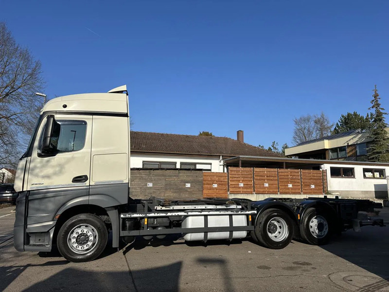 Mercedes-Benz Actros 2542 LL BDF Standard 6x2 LBW - Φορτηγό μεταφοράς εμπορευματοκιβωτίων/ Κινητό αμάξωμα: φωτογραφία 2 Mercedes-Benz Actros 2542 LL BDF Standard 6x2 LBW - Φορτηγό μεταφοράς εμπορευματοκιβωτίων/ Κινητό αμάξωμα: φωτογραφία 2