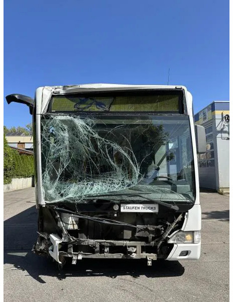 Mercedes-Benz O 530 Citaro Klima 299 PS Unfallfahrzeug! - Αστικό λεωφορείο: φωτογραφία 3 Mercedes-Benz O 530 Citaro Klima 299 PS Unfallfahrzeug! - Αστικό λεωφορείο: φωτογραφία 3
