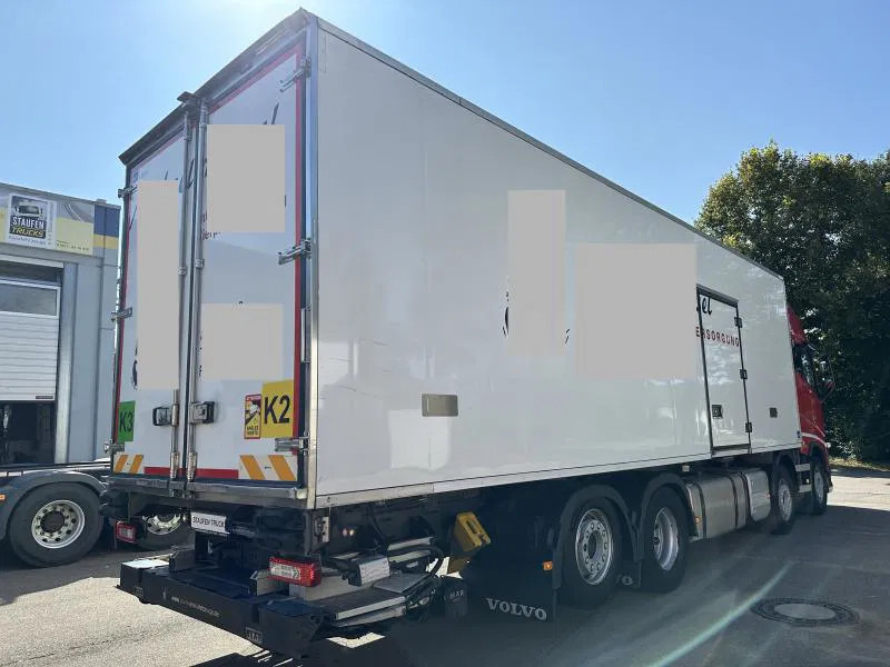 Volvo FH 16 550XL*8x2*Tief Kühlkoffer*ThermoKing*LBW - Φορτηγό ψυγείο: φωτογραφία 5 Volvo FH 16 550XL*8x2*Tief Kühlkoffer*ThermoKing*LBW - Φορτηγό ψυγείο: φωτογραφία 5