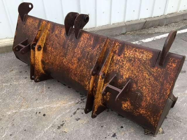 CASE 2300mm - Tractopelle - Κουβάς για φορτωτή: φωτογραφία 4 CASE 2300mm - Tractopelle - Κουβάς για φορτωτή: φωτογραφία 4