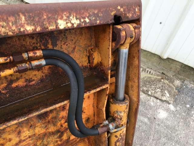 CASE 2340mm - Type tractopelle - Κουβάς για φορτωτή: φωτογραφία 2 CASE 2340mm - Type tractopelle - Κουβάς για φορτωτή: φωτογραφία 2