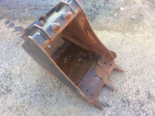 VOLVO 380mm - VOVLO 2,5 Tonnes - Άλλα μηχανήματα: φωτογραφία 1 VOLVO 380mm - VOVLO 2,5 Tonnes - Άλλα μηχανήματα: φωτογραφία 1