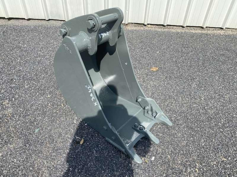 VOLVO BL71 - 450mm - Κουβάς για εκσκαφέα: φωτογραφία 1 VOLVO BL71 - 450mm - Κουβάς για εκσκαφέα: φωτογραφία 1