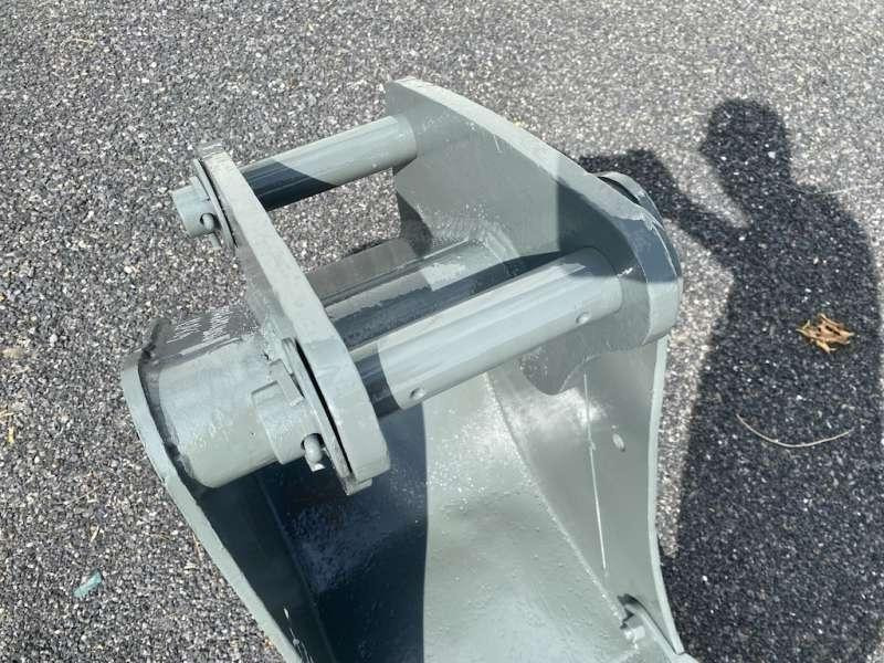 VOLVO BL71 - 450mm - Κουβάς για εκσκαφέα: φωτογραφία 4 VOLVO BL71 - 450mm - Κουβάς για εκσκαφέα: φωτογραφία 4