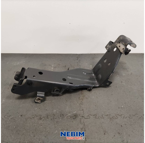 Volvo Volvo - 84058023 - Steun koplamp rechts - Ανταλλακτικό για Φορτηγό: φωτογραφία 1 Volvo Volvo - 84058023 - Steun koplamp rechts - Ανταλλακτικό για Φορτηγό: φωτογραφία 1