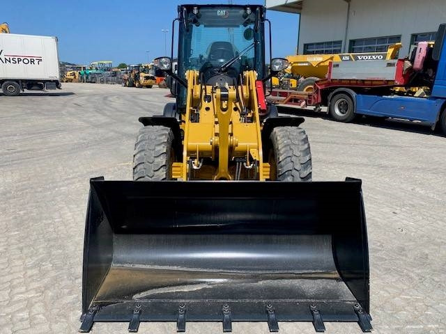 Νέα Ελαστιχοφόρος φορτωτής Cat 908-14A 40 km/h MIETE / RENTAL (12002095): φωτογραφία 7 Νέα Ελαστιχοφόρος φορτωτής Cat 908-14A 40 km/h MIETE / RENTAL (12002095): φωτογραφία 7