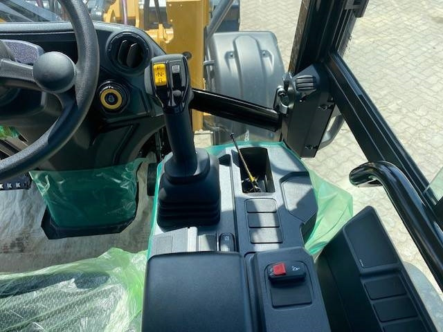 Νέα Ελαστιχοφόρος φορτωτής Cat 908-14A 40 km/h MIETE / RENTAL (12002095): φωτογραφία 14 Νέα Ελαστιχοφόρος φορτωτής Cat 908-14A 40 km/h MIETE / RENTAL (12002095): φωτογραφία 14