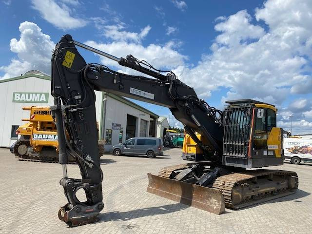 Volvo ECR 235 E L MIETE / RENTAL (12001016) - Ερπυστριοφόρος εκσκαφέας: φωτογραφία 1 Volvo ECR 235 E L MIETE / RENTAL (12001016) - Ερπυστριοφόρος εκσκαφέας: φωτογραφία 1