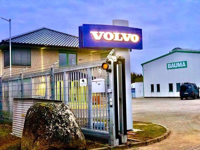 Volvo L 120 E - Ελαστιχοφόρος φορτωτής: φωτογραφία 1 Volvo L 120 E - Ελαστιχοφόρος φορτωτής: φωτογραφία 1