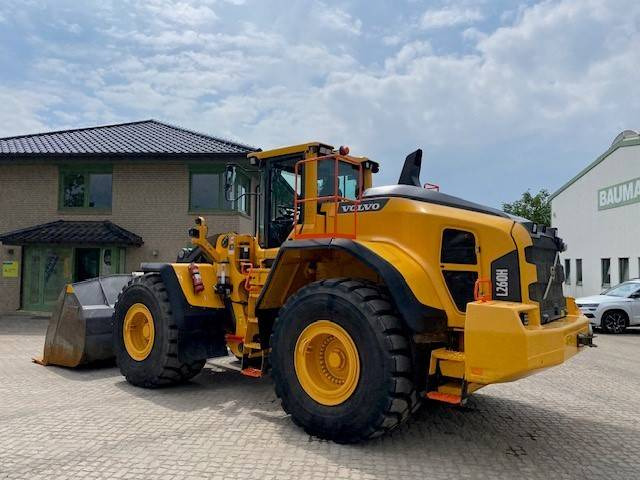 Volvo L 260 H 6.8 cbm MIETE / RENTAL (12002252) - Ελαστιχοφόρος φορτωτής: φωτογραφία 2 Volvo L 260 H 6.8 cbm MIETE / RENTAL (12002252) - Ελαστιχοφόρος φορτωτής: φωτογραφία 2