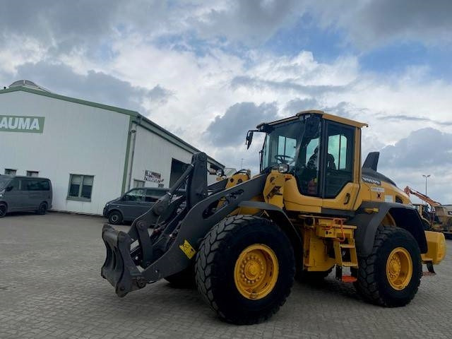 Volvo L 90 H MIETE / RENTAL (12001013) - Ελαστιχοφόρος φορτωτής: φωτογραφία 1 Volvo L 90 H MIETE / RENTAL (12001013) - Ελαστιχοφόρος φορτωτής: φωτογραφία 1