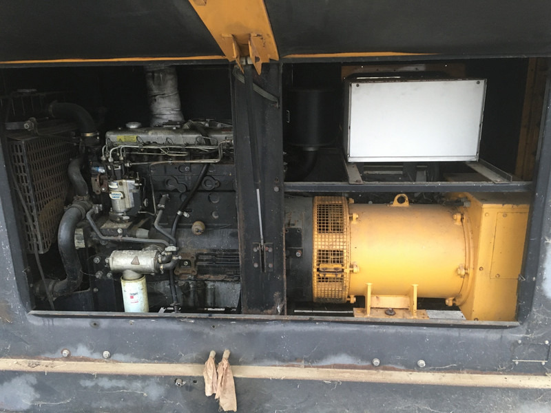 Perkins T6.354.4 GENERATOR 87 KVA USED - Βιομηχανική γεννήτρια: φωτογραφία 4 Perkins T6.354.4 GENERATOR 87 KVA USED - Βιομηχανική γεννήτρια: φωτογραφία 4