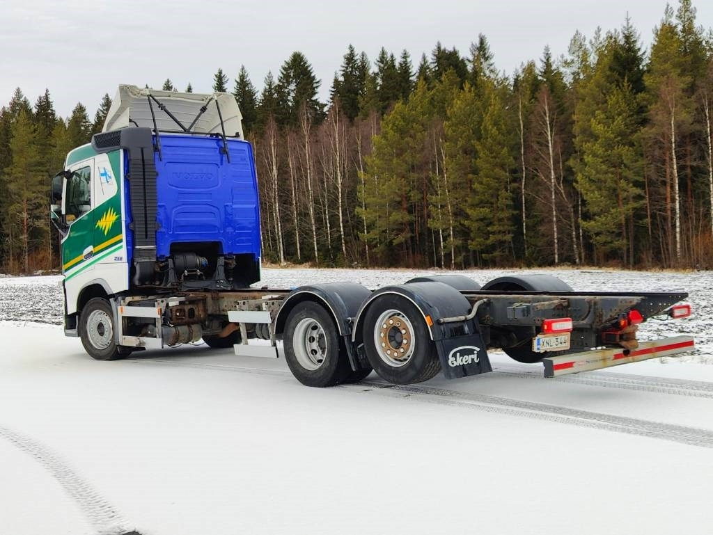 Volvo FH 13 - Φορτηγό σασί: φωτογραφία 3 Volvo FH 13 - Φορτηγό σασί: φωτογραφία 3