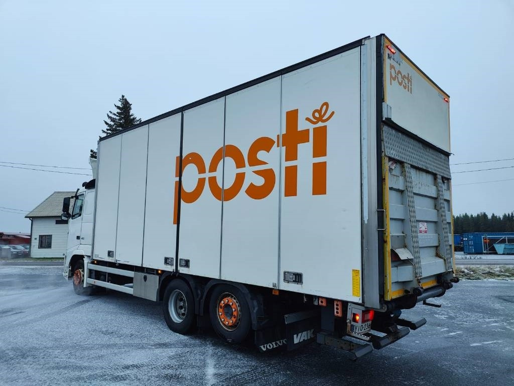 Volvo FH 13 - Φορτηγό κόφα: φωτογραφία 3 Volvo FH 13 - Φορτηγό κόφα: φωτογραφία 3