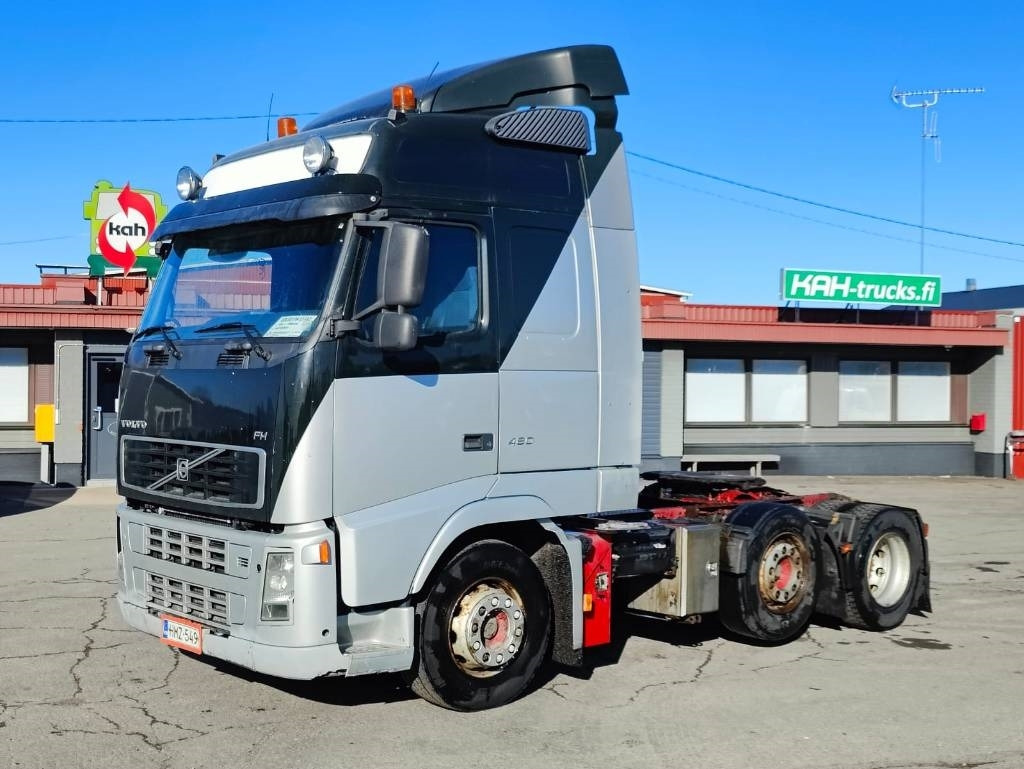 Volvo FH 13 - Τράκτορας: φωτογραφία 1 Volvo FH 13 - Τράκτορας: φωτογραφία 1
