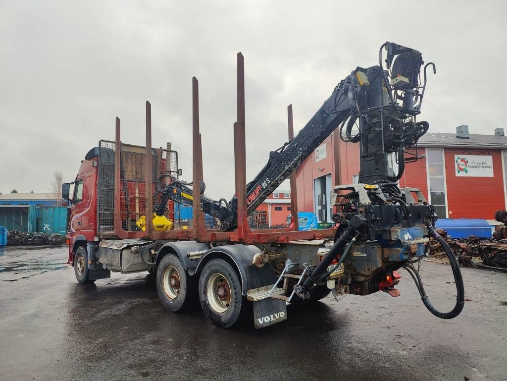 Volvo FH 16 - Φορτηγό ξυλείας: φωτογραφία 3 Volvo FH 16 - Φορτηγό ξυλείας: φωτογραφία 3